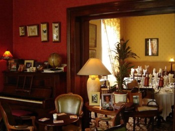 Bar - Bar & Restaurant